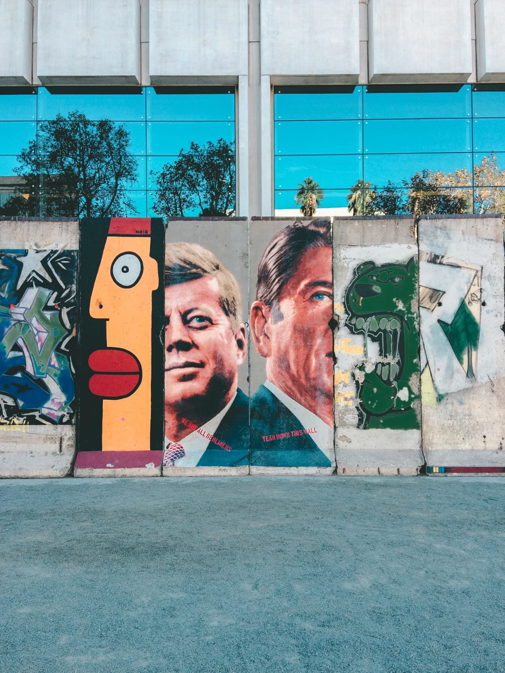 Sweet and festive lemon desserts for Easter