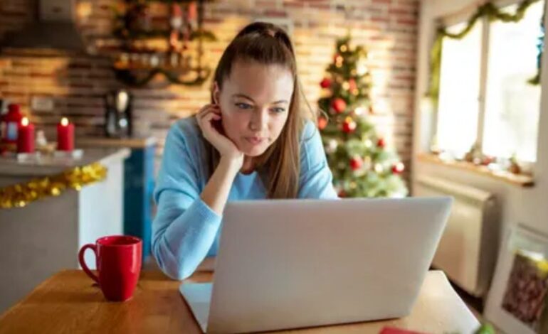 5 Professional Ways to Set Clear Holiday Boundaries at Work