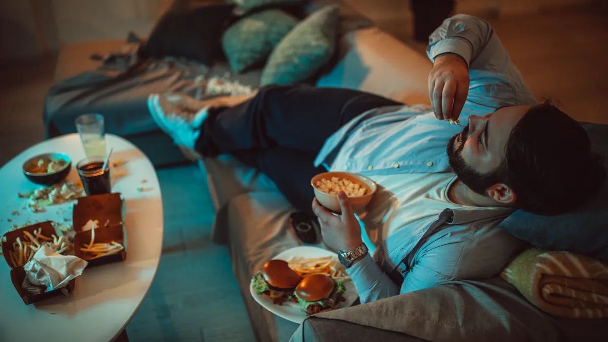 Eat These 5 Snacks Before Bed for a Peaceful Night’s Sleep