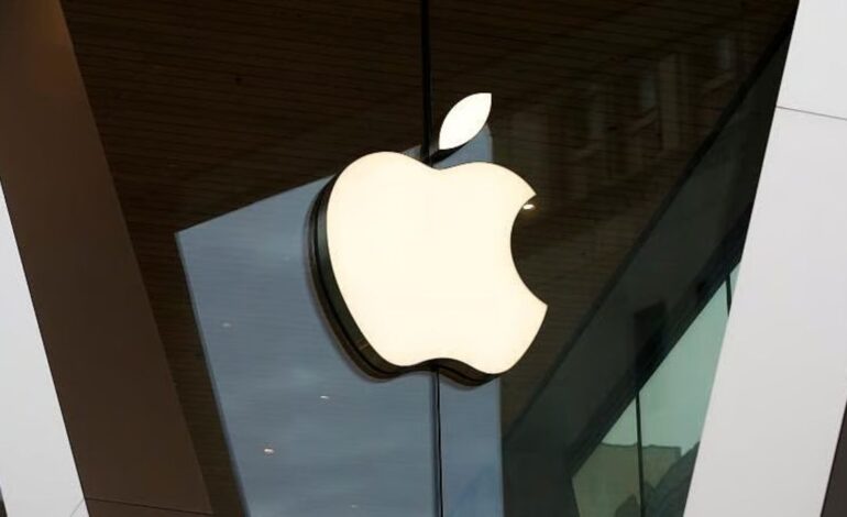 Apple to Resist India’s Order to Preload State-Run App as Political Outcry Builds