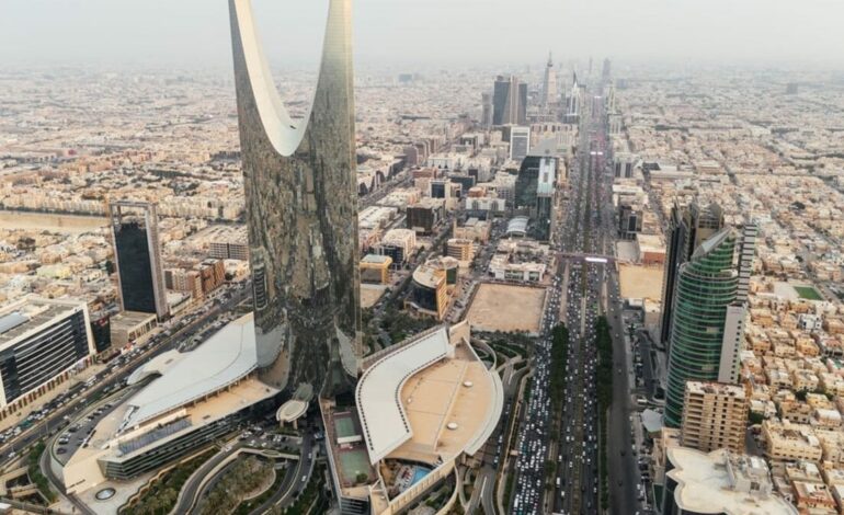 Saudi Non-Oil Economy Maintains Robust Growth, PMI Signals Sustained Expansion