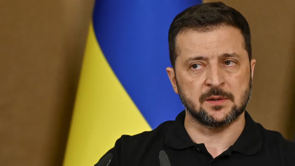 Zelensky Plans to Replace Ukraine’s Defense Minister Amid Ongoing Conflict