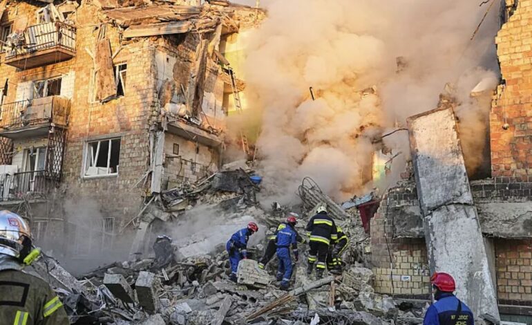 Tensions Rise as Explosions Hit Ukrainian Capital Before Geneva Talks