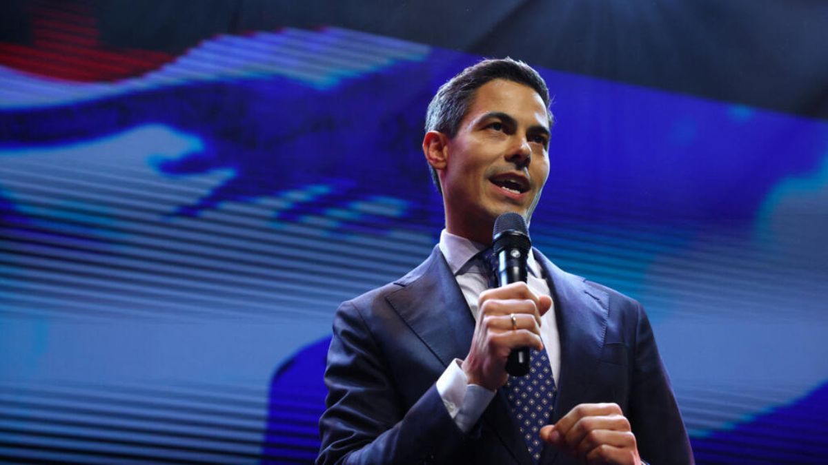 Netherlands Elects World’s First Openly Gay Prime Minister