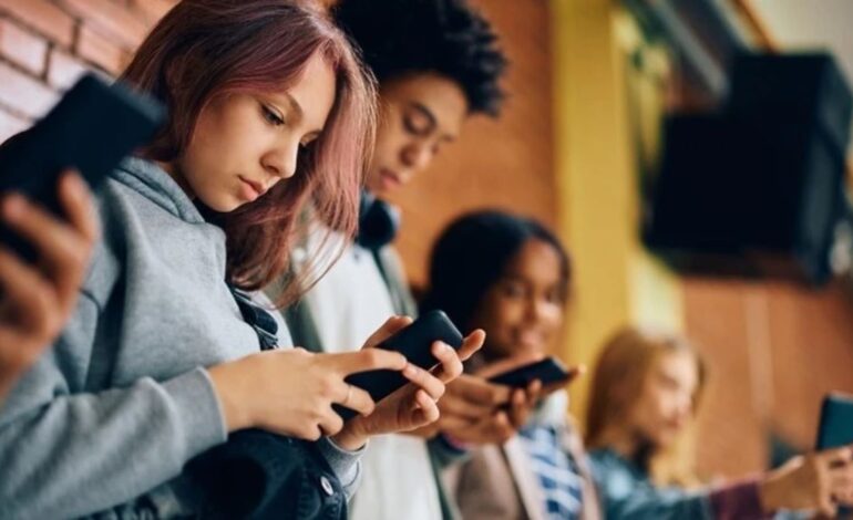 Spain to Restrict Social Media Use for Kids Below 16 at WGS