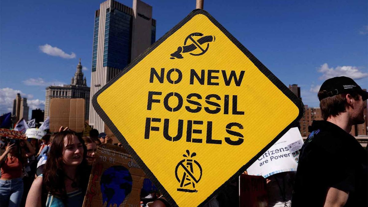 Iran War Shows the Risk of Fossil Fuel Dependence, Says UN Climate Chief