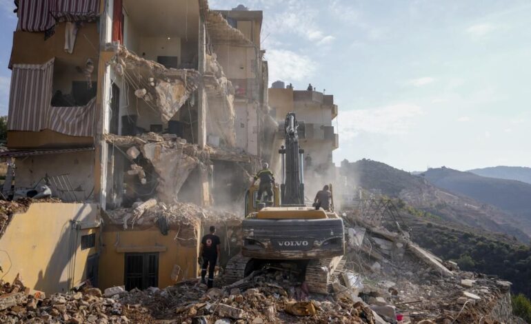 Heavy Israeli Strikes Rock Beirut Neighborhoods, Apartment Block Damaged