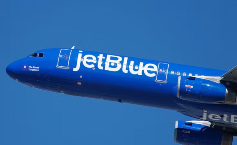 JetBlue Flights Grounded Briefly After System Outage