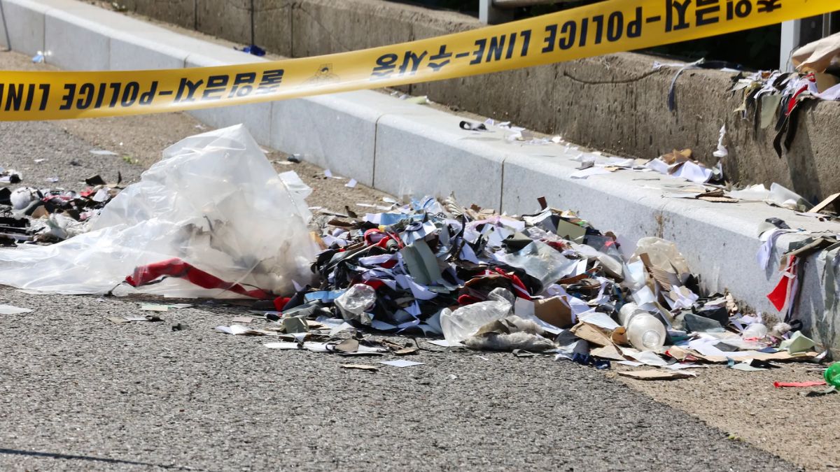Seoul Tries to Control Panic Buying of Rubbish Bags Amid Mideast War