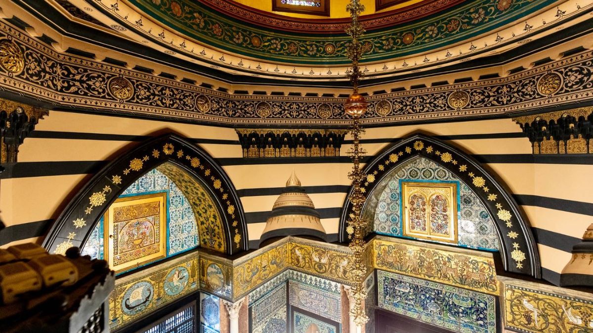 Exploring the Beauty and History of the Arab Hall at Leighton House in London