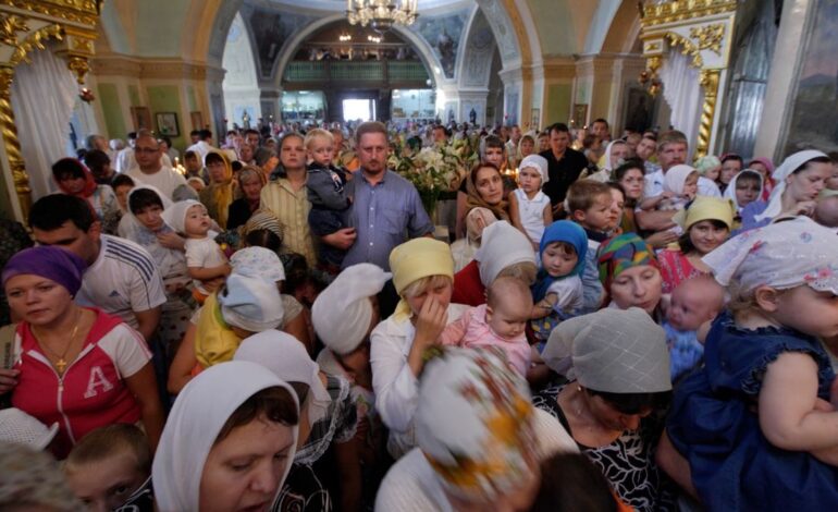 Isolation Sparks Identity: Muscovites Turn Back to Russian Traditions