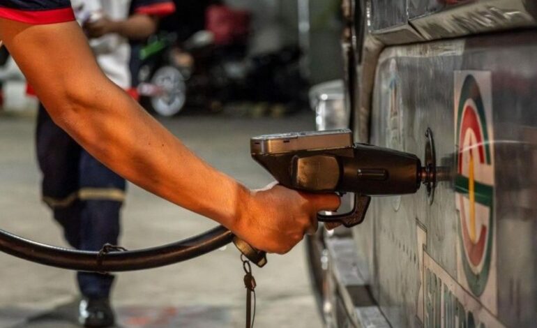 Philippines Reduces Petroleum Taxes to Control Fuel Price Surge