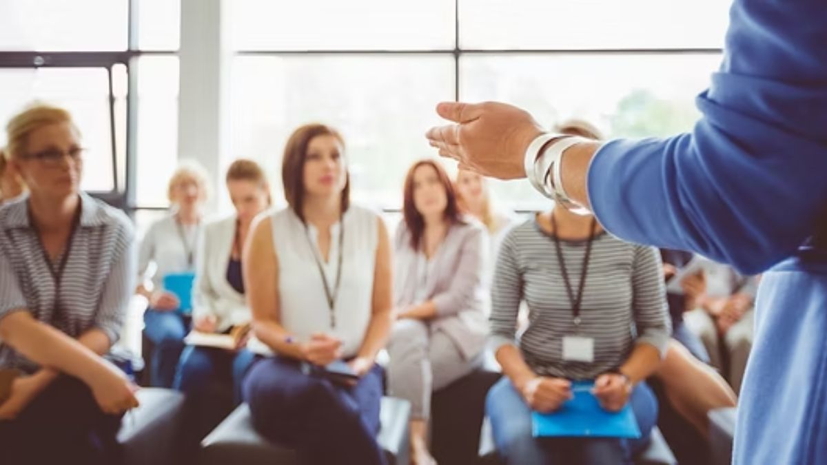 Smart Leadership Strategies for a Workforce That’s Always on the Move