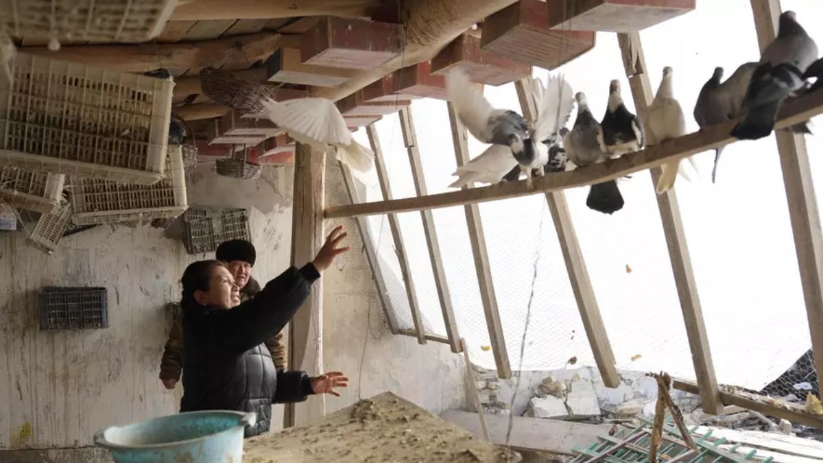 Thousands Flee Homes as Earthquake Shakes Southwest China Region