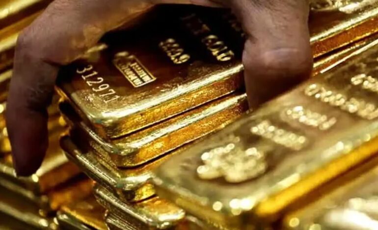 Gold Slides to Two-Month Low Amid Rising US-Iran Inflation Fears