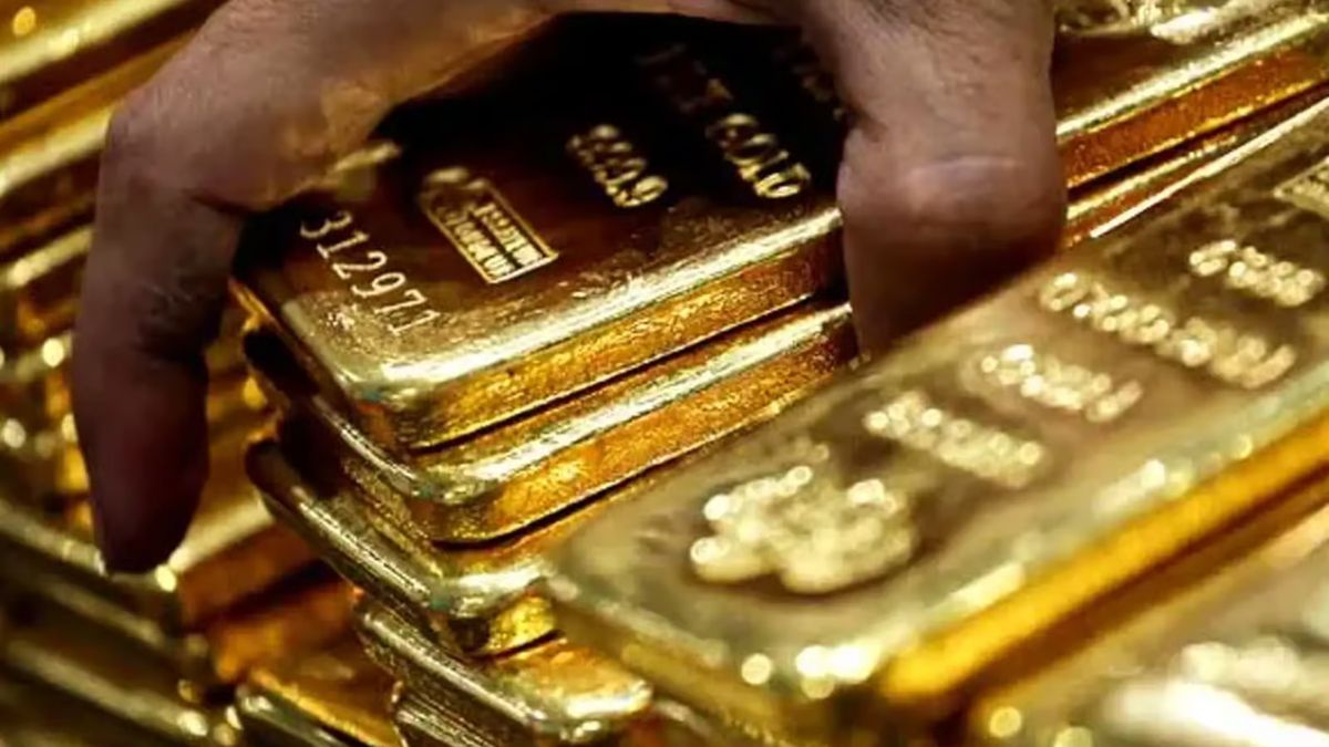 Gold Slides to Two-Month Low Amid Rising US-Iran Inflation Fears