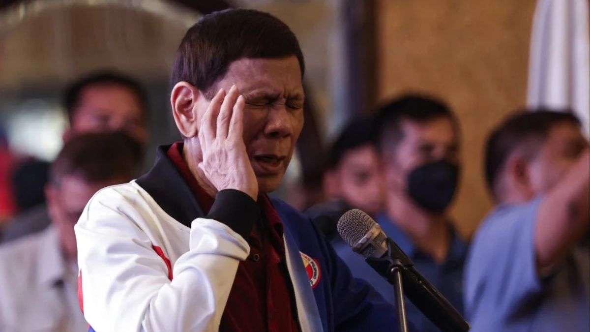 Philippine President Calls on Senators to End Ongoing Boycott