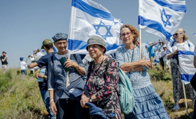 Why Israelis Are Marching to the Gaza Border Over Settlement Demands