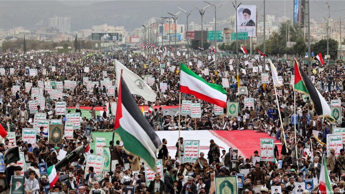 Houthi and Iranian Blackmail Attacks Prompt Bahrain to Call for Strong UN Intervention