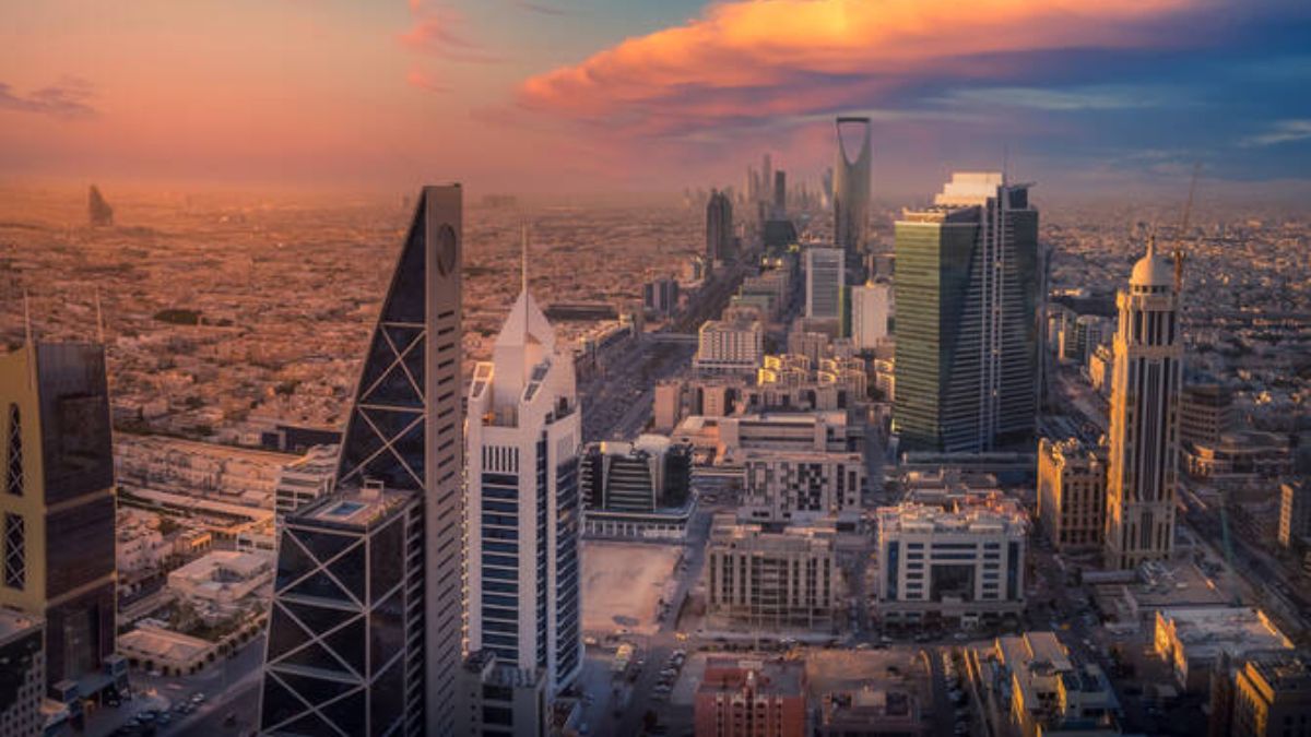 Saudi Economy Demonstrates Stability as Geopolitical Uncertainty Grows: IMF