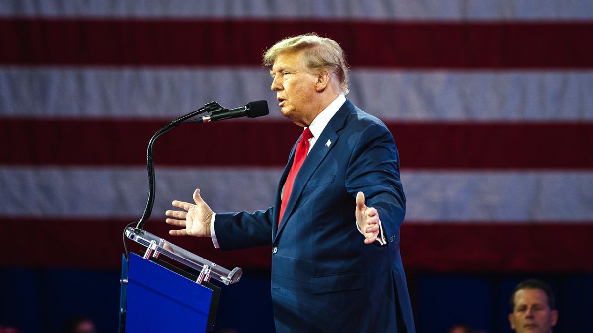 Foreign Policy Challenges Mount for Trump Ahead of Midterm Elections