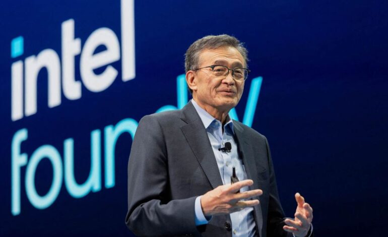 Intel Eyes $15 Billion Share Sale as Turnaround Gains Momentum