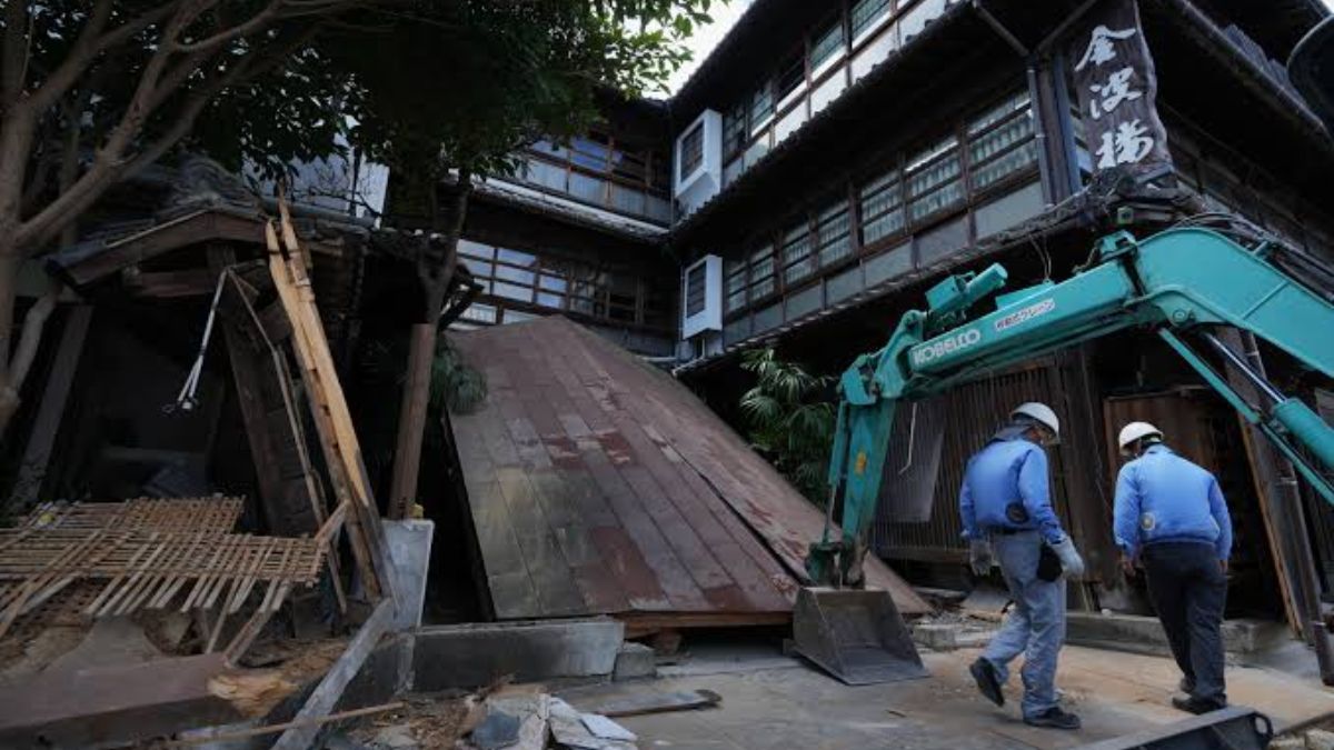 Japan Earthquake Recovery Begins as Prime Minister Visits Quake-Hit Region