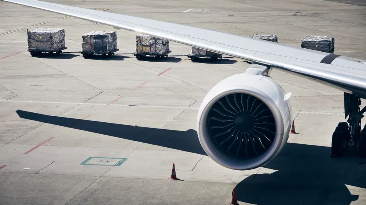 Middle East Air Cargo Demand Slips Amid Global Freight Volume Decline