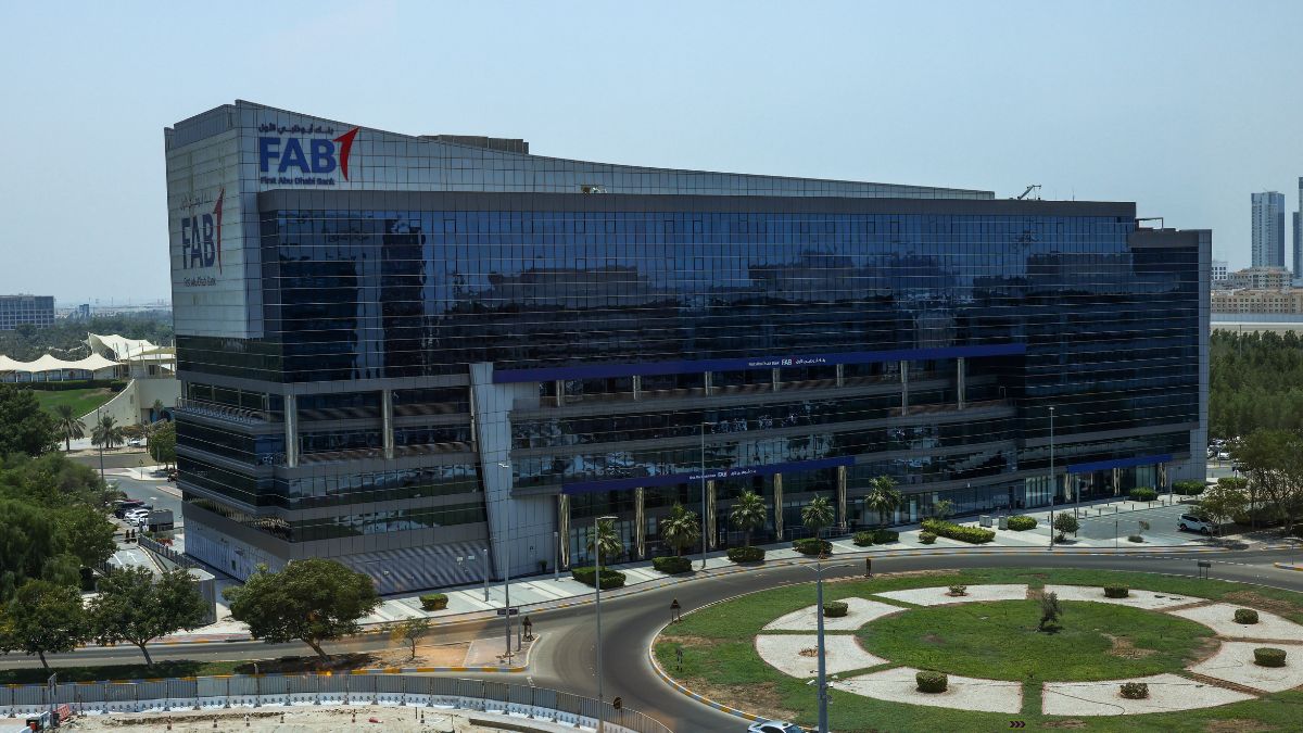 UAE’s 5 Largest Banks Record $10.37 Billion Profit in H1