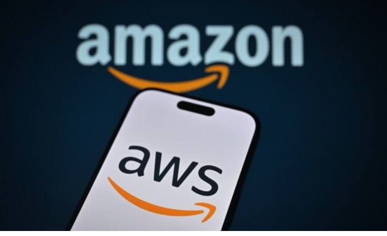 Amazon AWS Works to Restore Bahrain and UAE Cloud Services After War