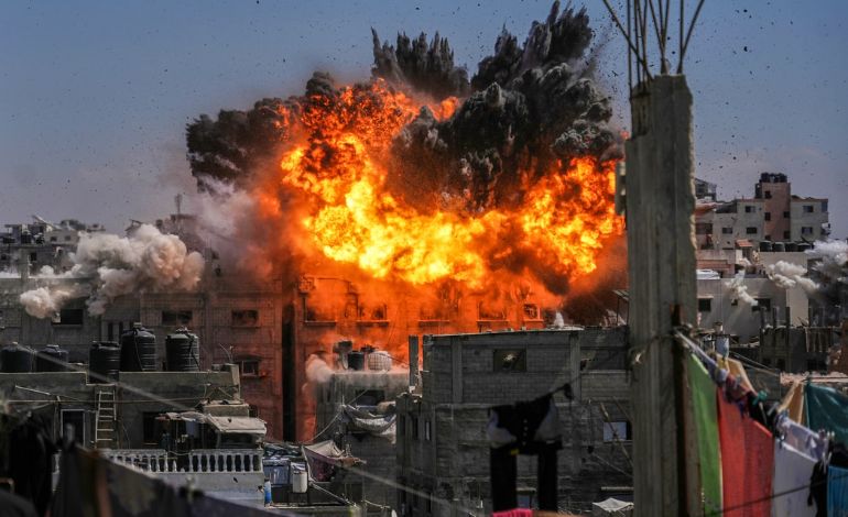 Fatal Building Collapse Underscores Dangerous Conditions in Gaza Strip